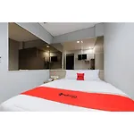 Reddoorz Plus Near Grand Indonesia Jakarta