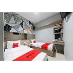 Reddoorz Plus Near Grand Indonesia Jakarta
