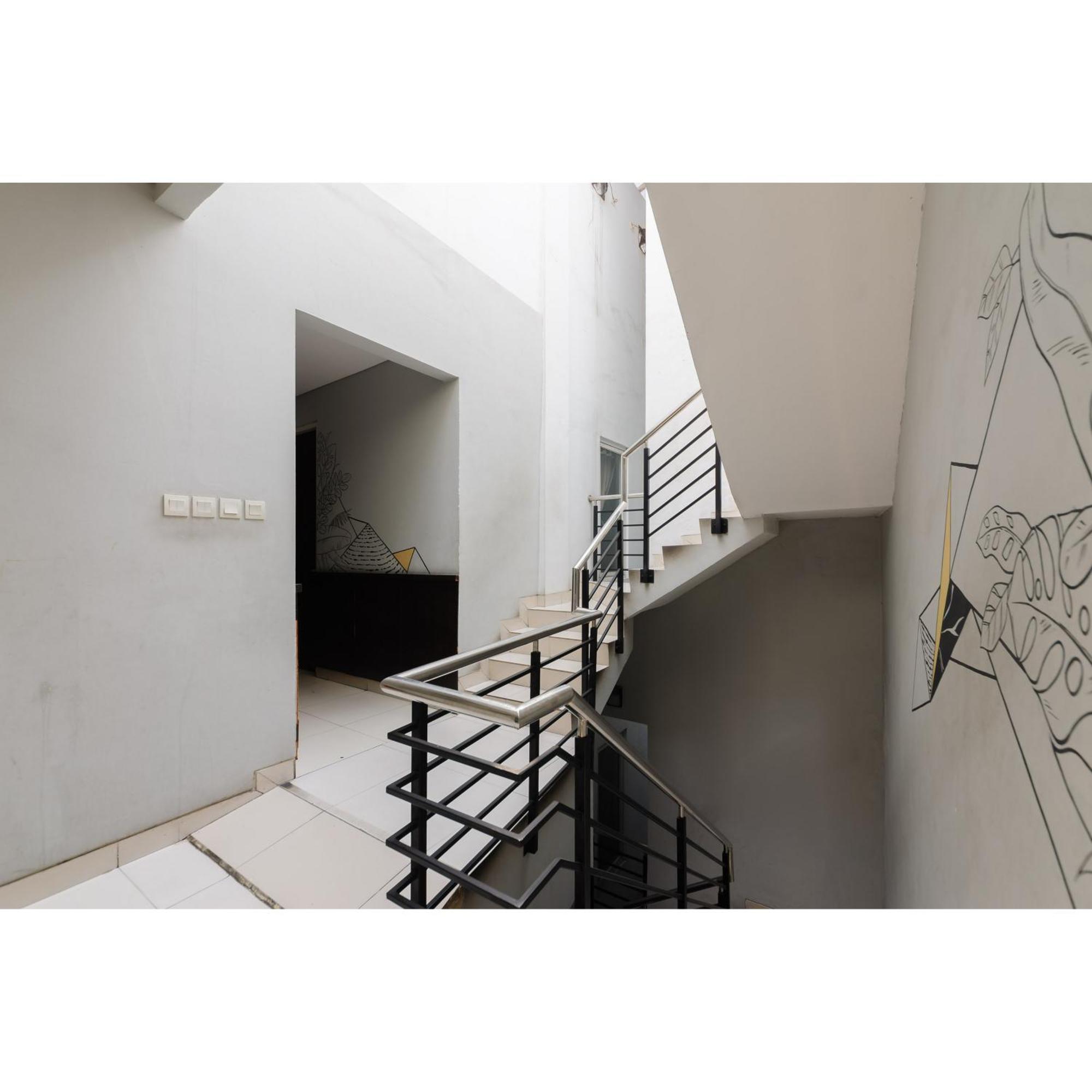 Reddoorz Near Grand Indonesia 3* Jakarta